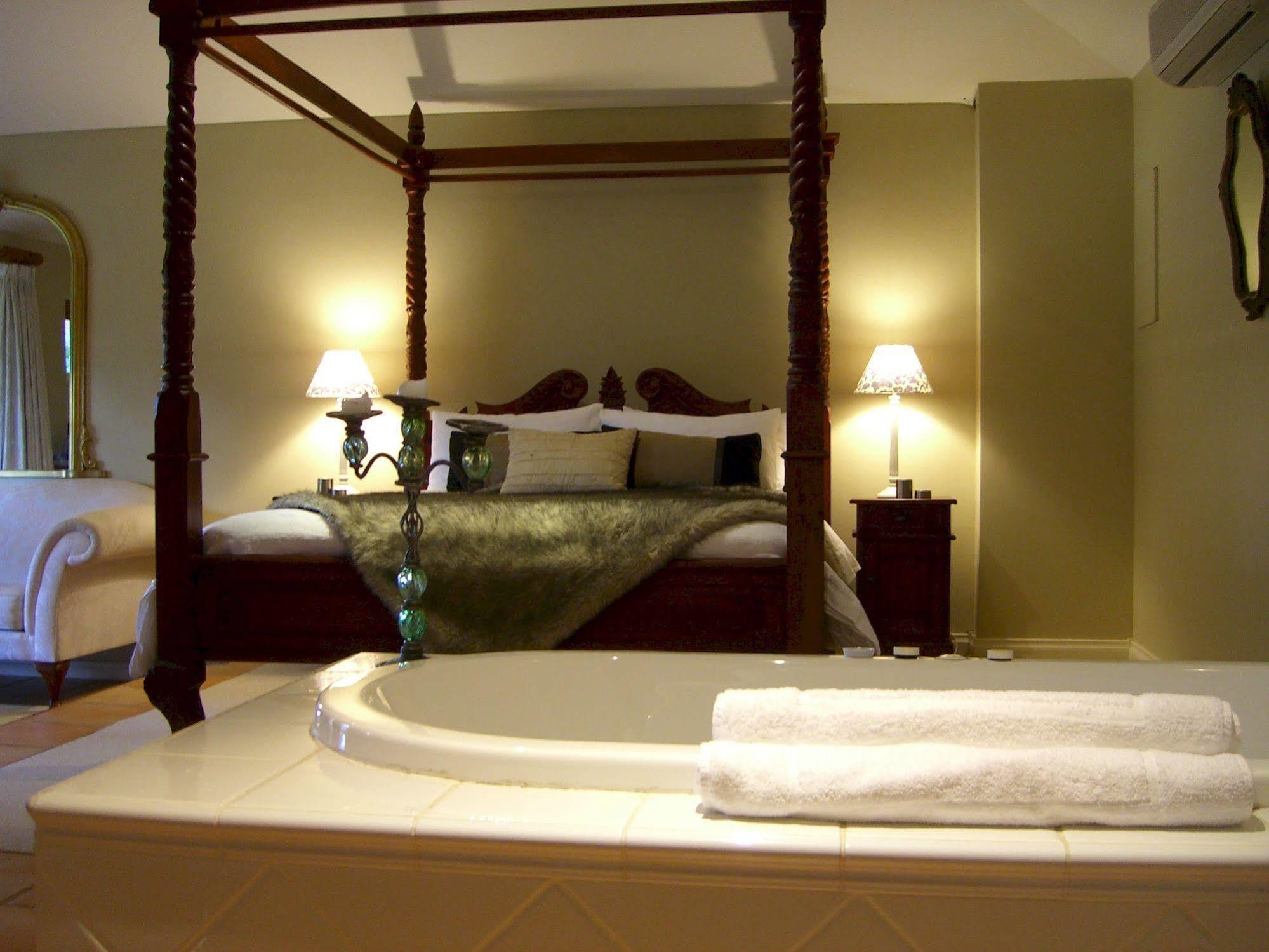 Erravilla Country Estate Spa Suite Accommodation Cowaramup Extérieur photo