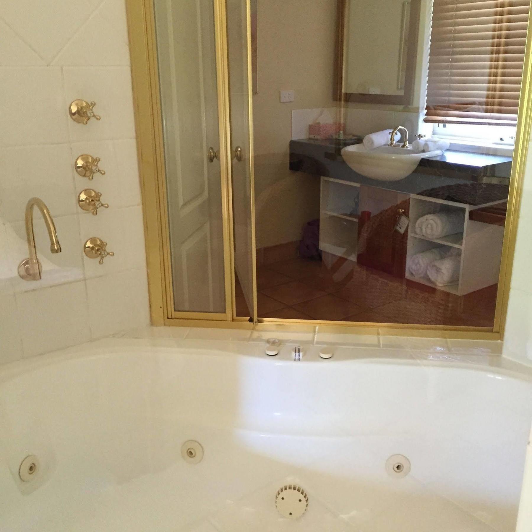 Erravilla Country Estate Spa Suite Accommodation Cowaramup Extérieur photo